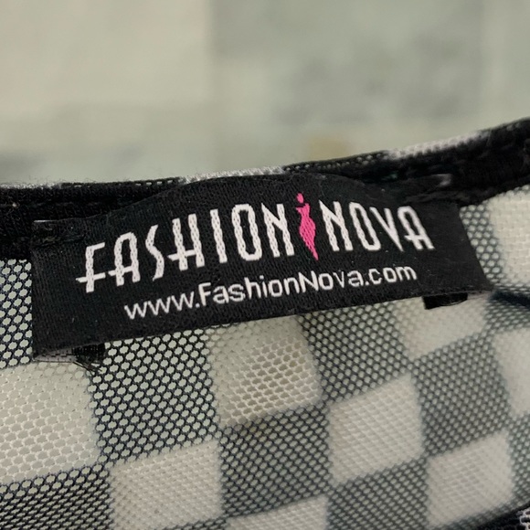 Fashion Nova top - Picture 3 of 3